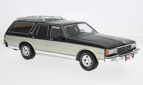 Chevrolet Caprice Estate Wagon 1985 Zilver/Grijs - 1:18